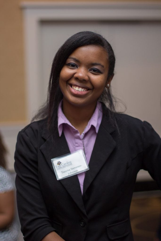 Taunya Stevens-Johnson received the 2016 Laura Marie Leary Elliott Scholarship.