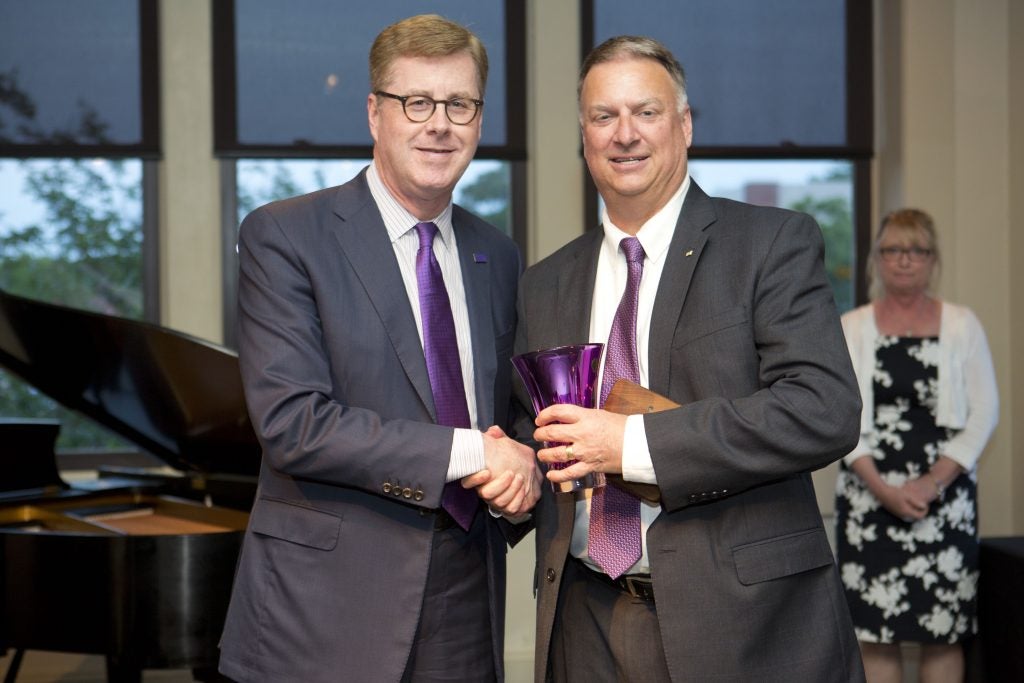 Evans – BB&T’s Northeastern North Carolina Regional President, Scott Evans (right), accepts the Chancellor’s Amethyst from Chancellor Cecil Staton on behalf of BB&T. (Photos by Will Preslar.)