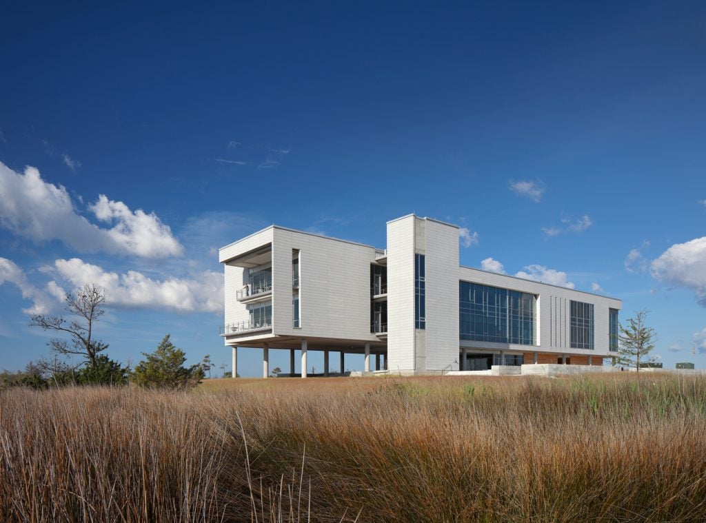 A northeast view of the research and education building located on the CSI campus. 