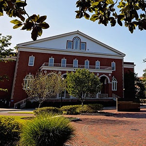 The College of Education’s PIRATE Leadership Academy will build on ECU’s principal preparation program and provide funding for 30 fellows over the next five years. 