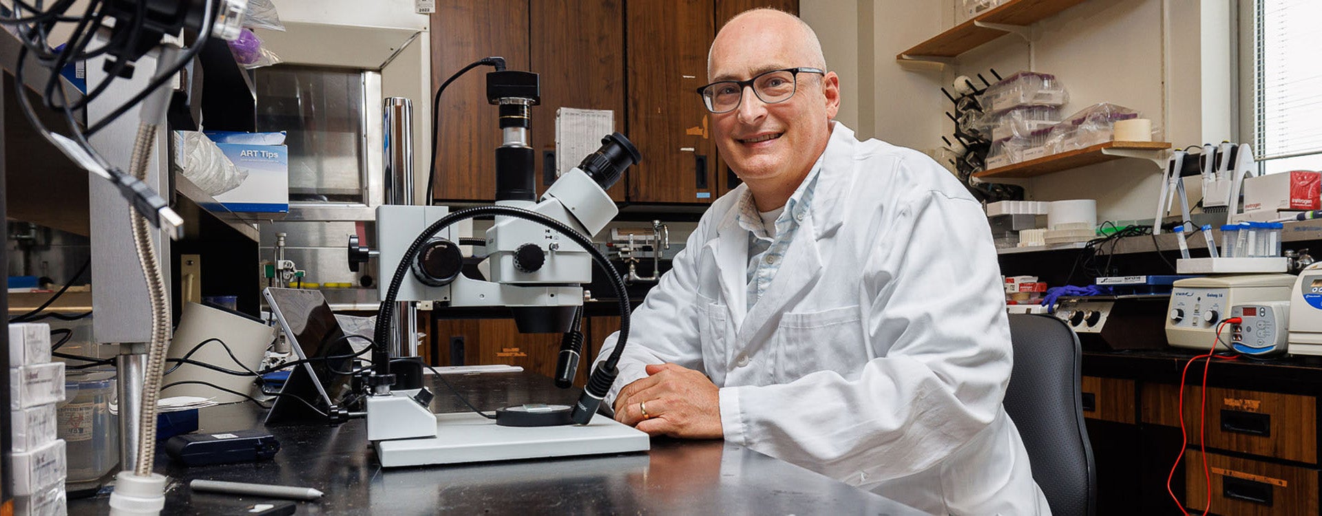 Dr. Jeffrey Eells, Brody School of Medicine associate professor of anatomy and cell biology, led a study on the relationship between COVID-19 exposure and the likelihood of development of Parkinson’s disease. 