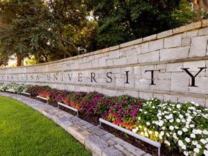 Download photo of East Carolina University sign