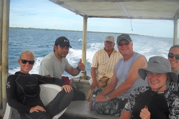 Luczkovich, third from right, led ECU’s 2010 summer study abroad marine field ecology class in Panama. These students are going snorkeling.